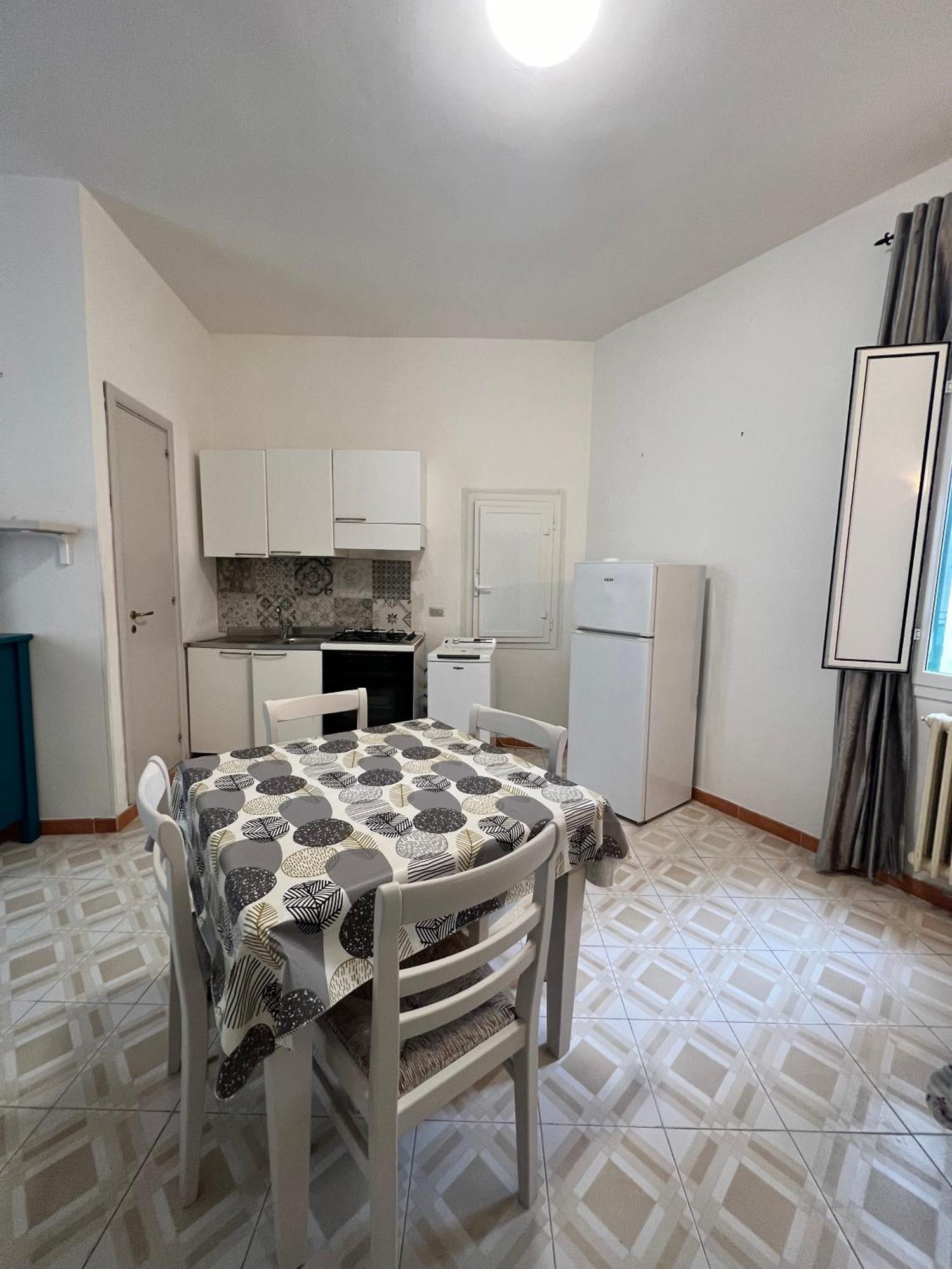 Appartamentino Nel Chiasso Monopoli Εξωτερικό φωτογραφία